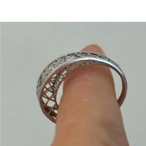 14k ring - Picture 3 of 3